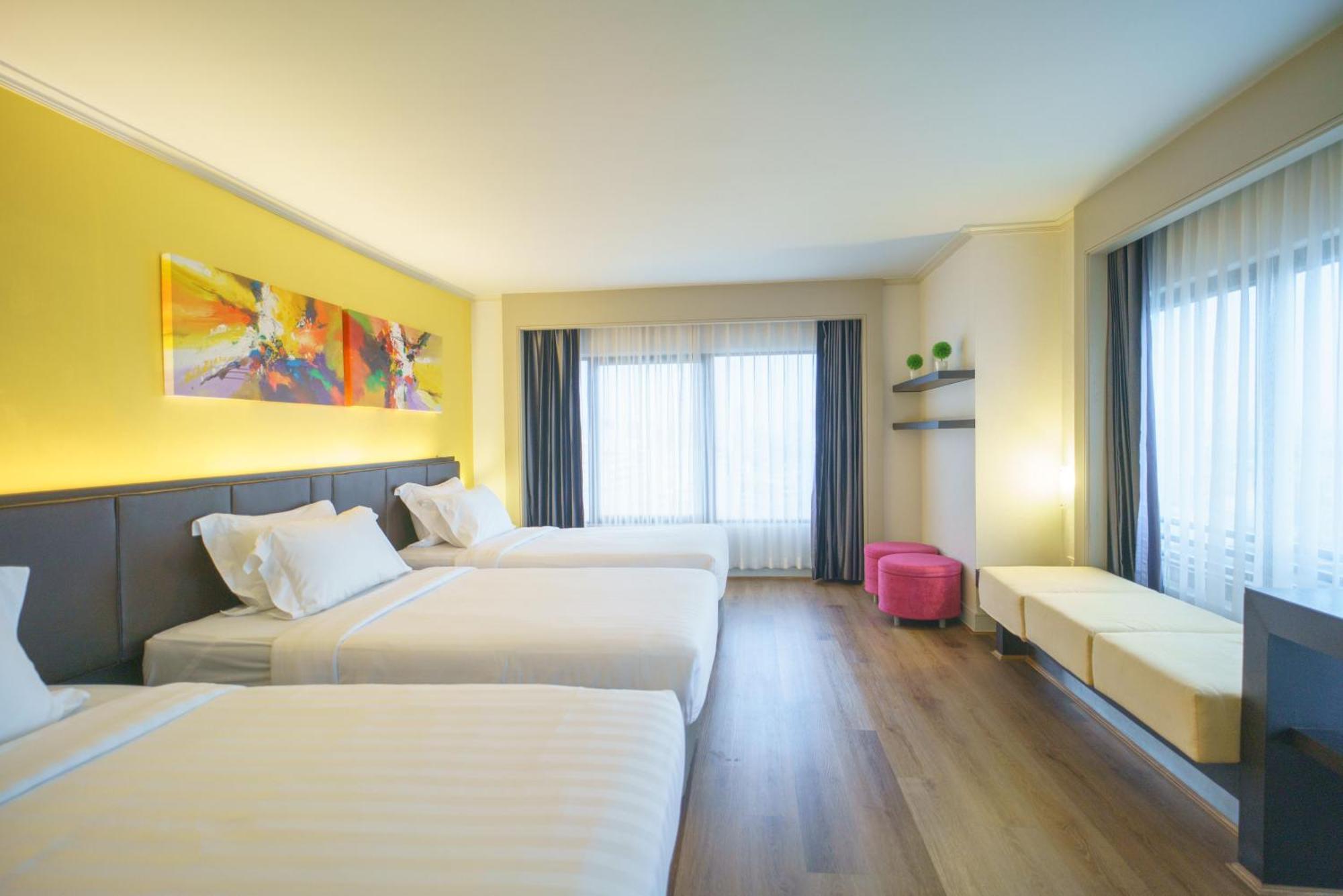 Grand China Bangkok Hotel Стая снимка