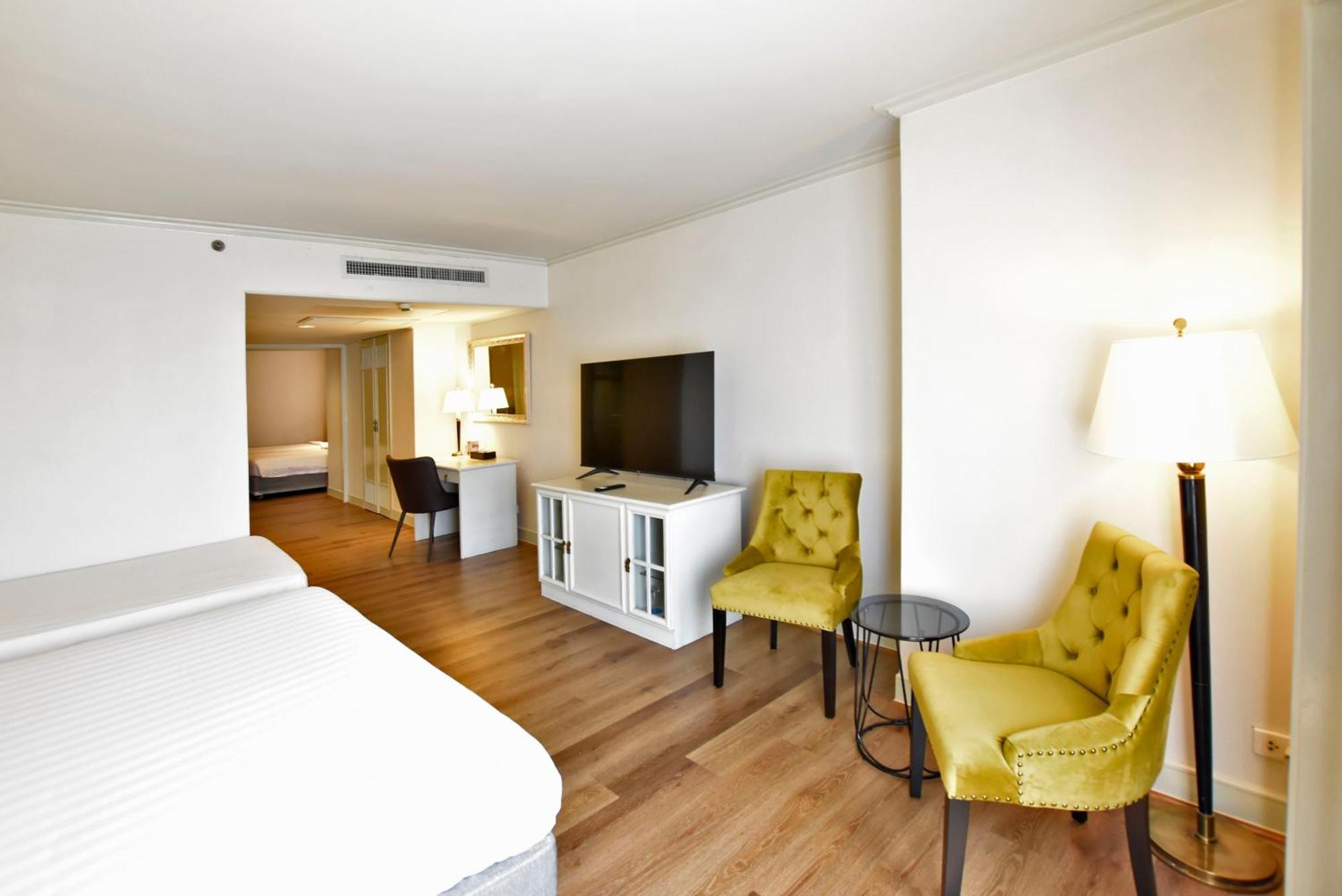 Grand China Bangkok Hotel Екстериор снимка